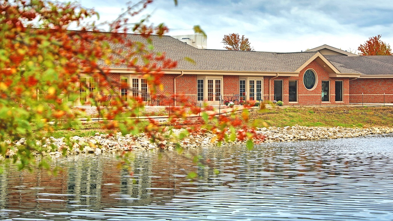 Lightways Joliet inpatient care facility exterior pond